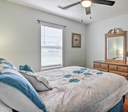 Others 7 Bright & Airy Myrtle Beach Home Near Shopping