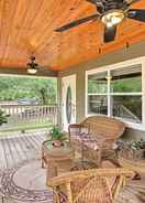 Imej utama Crystal River Cottage on 1 Acre w/ Deck & Porch!