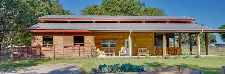 Lain-lain Farm Stay: Modern Barndominium in Lakeland!
