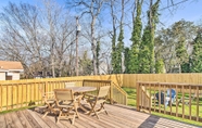 Khác 5 Greenville Escape w/ Deck + Fire Pit!