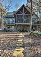 ภาพหลัก Lake Keowee Cottage w/ Deck & Private Dock!