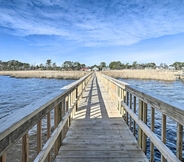 Others 4 Luxurious Waterfront Home w/ Private Pier & Views!