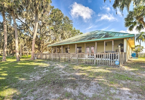 Lain-lain Lush Lorida Home on Lake Istokpoga