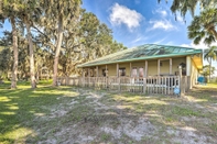 Lain-lain Lush Lorida Home on Lake Istokpoga