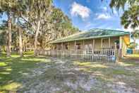 Lainnya Lush Lorida Home on Lake Istokpoga