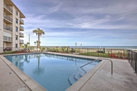 Others Oceanfront Ormond Beach Condo w/ Balcony & Pool!