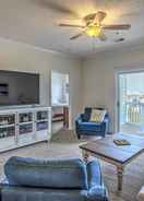 Imej utama Quaint Myrtle Beach Condo: 7 Mi to Shoreline!