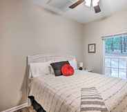 Others 5 Pet-friendly Central Cottage: 2 Miles to Clemson!