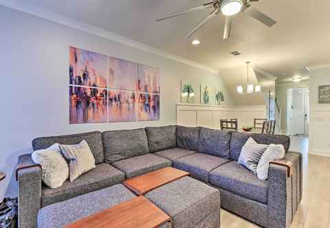 Others New! Hilton Head Island Townhome w/ Screened Porch