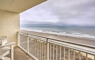 Others 2 Sunny Condo: Direct North Myrtle Beach Access