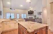 Others 7 Upscale Home w/ Poker Room < 1 Mi to Golf!