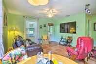 Lainnya Vibrant Rockledge Home ~ 2 Mi to Cocoa Village!