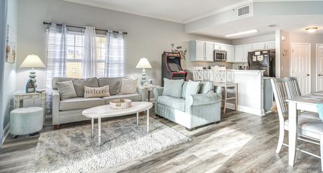 其他 2 Waterfront Condo w/ Arcade in Treasure Island!