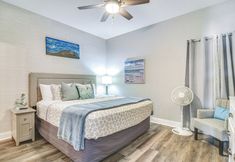 Khác 3 Waterfront Condo w/ Arcade in Treasure Island!