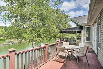 Khác 4 Waterfront Getaway w/ Fire Pit + Game Room!