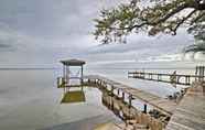 Lainnya 4 Waterfront Gulf Breeze Escape w/ Dock & 2 Kayaks!