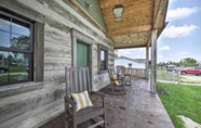 Lain-lain 2 Bross Brother's Cabin w/ Wraparound Porch!