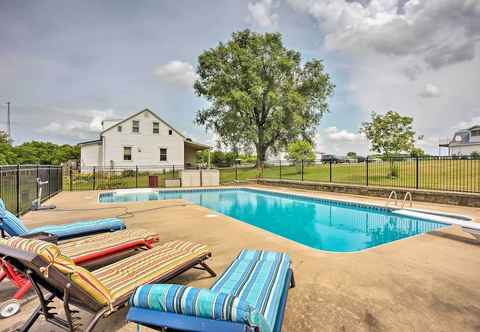 Lain-lain Charming Berger Apt on 42-acre Farm W/pool Access