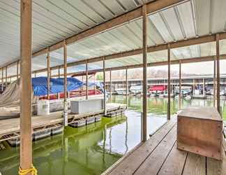 Others 2 Cozy Osage Beach Condo w/ Boat Slip Available!