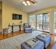 อื่นๆ 2 Cozy Table Rock Lake Vacation Rental w/ Deck