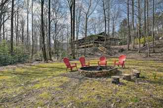 Others 4 Creekside Marietta Cabin Retreat w/ Fire Pit!