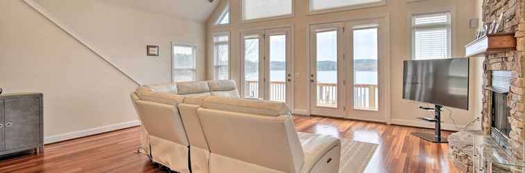 Others Dreamy Ridgeway Home w/ Grill on Lake Wateree!