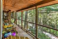 Lainnya Lakefront Mountain Rest Cottage w/ Gas Fireplace!