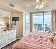 Others 2 Oceanfront Beach Condo w/ Stunning Views!