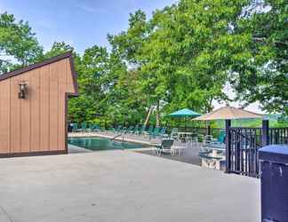 Lainnya 2 Pet-friendly Osage Beach Retreat w/ Decks!