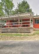 Imej utama Quaint Reeds Spring Cabin, Lake & Pool Access