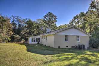 Others 4 Quiet Columbia Home w/ Fire Pit & Pool Table!