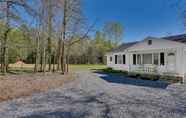 Khác 6 Rock Hill Cottage w/ Spacious Yard & Fire Pit!