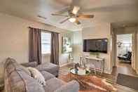 Lainnya Stylish & Family-friendly West Plains Home!