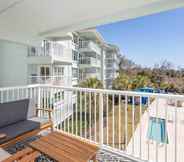 Others 6 Summerhouse Villas Condo: Private Resort Beach!