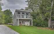 Others 6 Waterfront Greenwood Getaway w/ Deck & Grill!