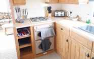 Lainnya 5 Manor Park 2 Bedroom Caravan With Decking