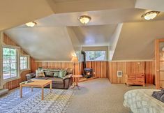 Others 6 Owls Nest Studio w/ Hot Tub: Hike Nearby!