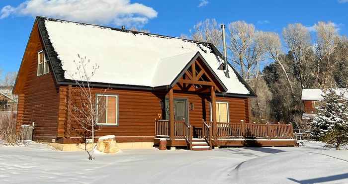 Others Beautiful Oakley Cabin w/ Private Hot Tub & Views!