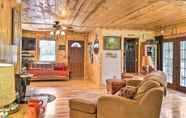 Others 3 Cabin on Table Rock Lake w/ Hot Tub & Fire Pit!