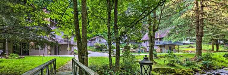 Others Chalet Retreat: Cozy Cabin w/ On-site Creek!