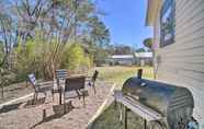 Others 7 Cozy Livingston House w/ Fenced Yard + Patio!