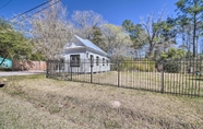 Others 3 Cozy Livingston House w/ Fenced Yard + Patio!