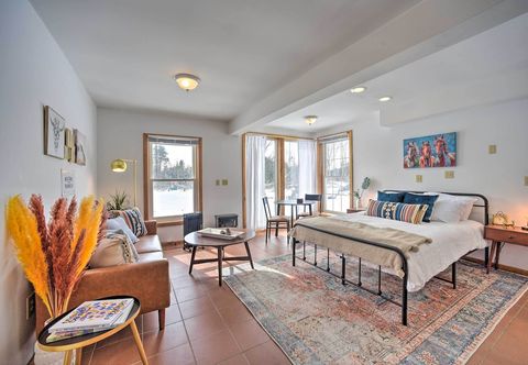 Others Cozy Studio on Secluded 55 Acres w/ Fire Pit!