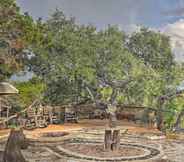 Others 6 Kerrville Vacation Rental w/ Colorful Courtyard!