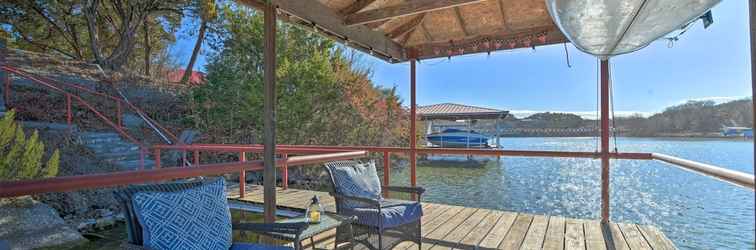 Lainnya Lakefront Getaway w/ Boat Dock, Canoe, Grill!