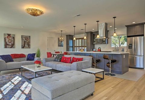 其他 Oceanside Home w/ Patio & Grill, Walk to Beach!