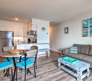 Lain-lain 3 North Topsail Beach Condo w/ Beach Access!