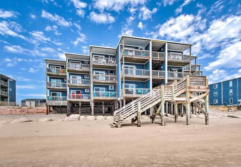 Lain-lain North Topsail Beach Condo w/ Beach Access!