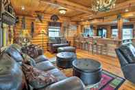 Others Rustic Cabin in Roaring River State Park!