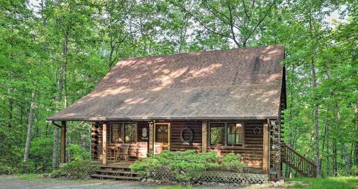 Others Serene Brevard Cabin ~ 7 Miles to State Forest!
